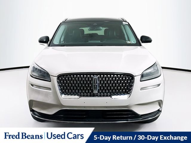 Certified 2022 Lincoln Corsair AWD w/ Premium Package image 2