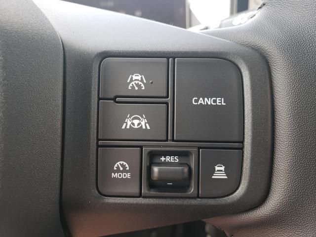 New 2026 Toyota RAV4 XSE AWD/4WD image 18