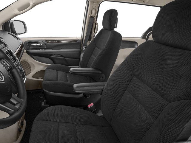 Used 2017 Dodge Grand Caravan SXT FWD image 12