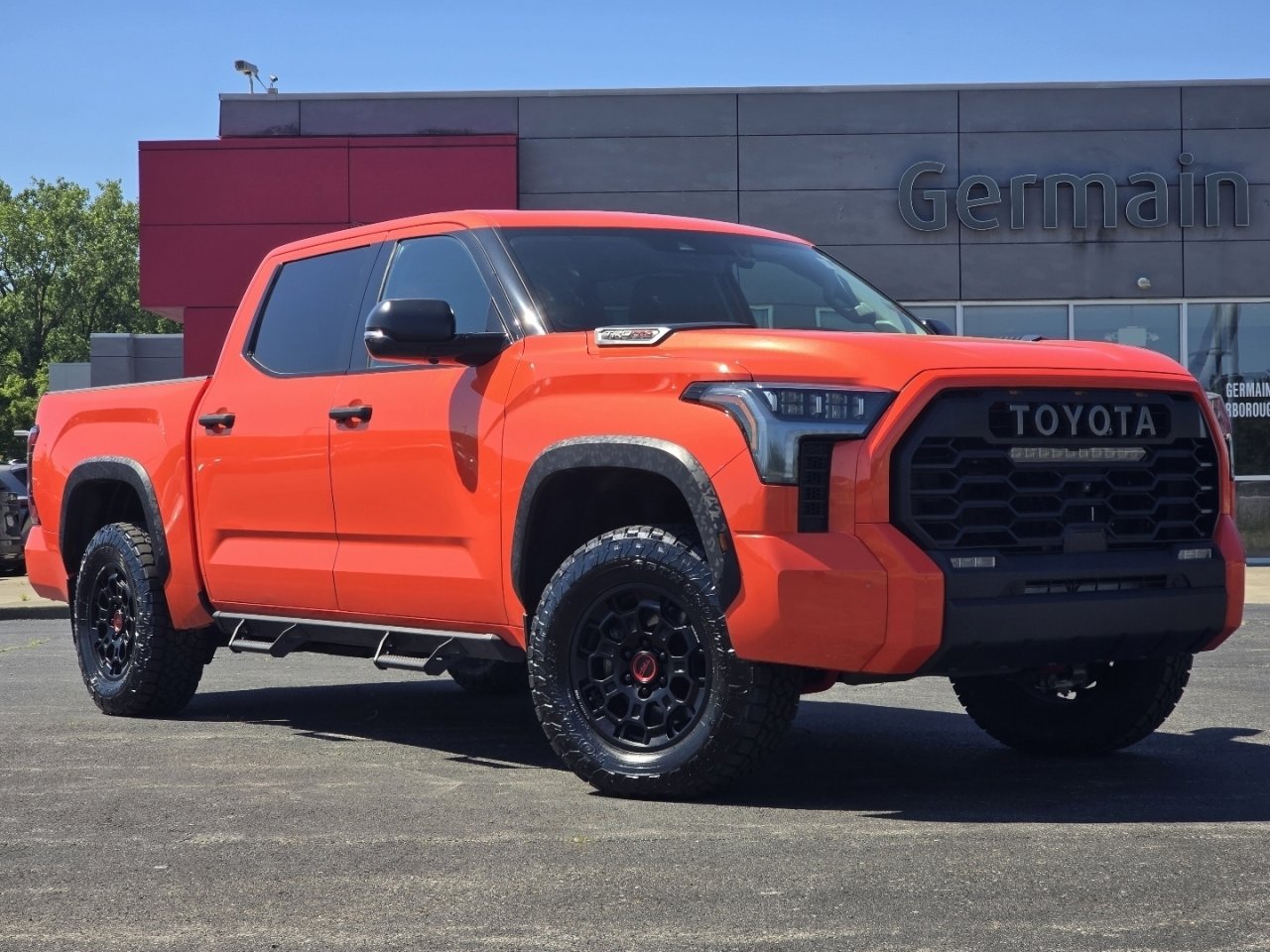 Certified 2022 Toyota Tundra TRD Pro AWD/4WD image 2