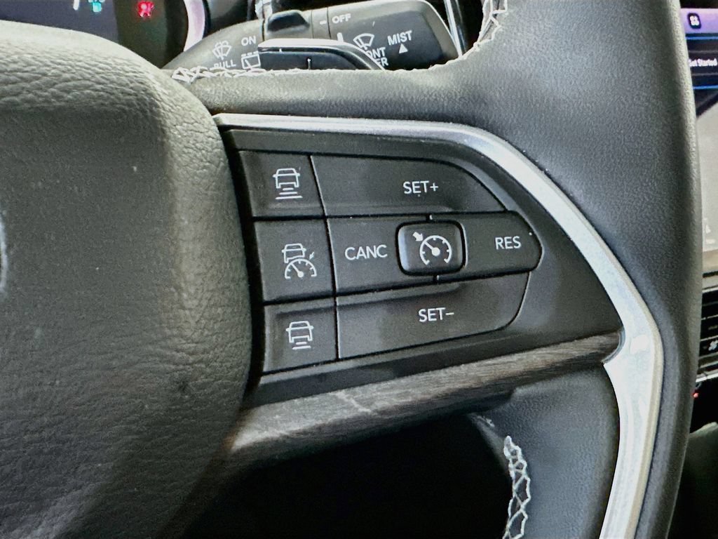 Used 2022 Jeep Grand Cherokee Limited 4xe AWD/4WD image 26
