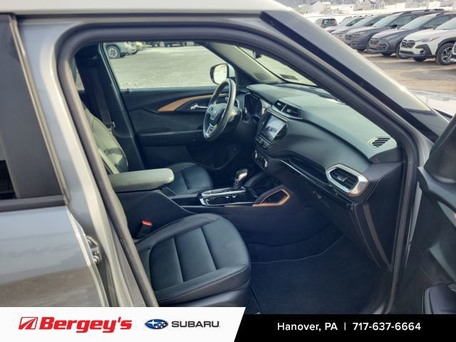Used 2023 Chevrolet TrailBlazer ACTIV w/ Sun and Liftgate Package image 16