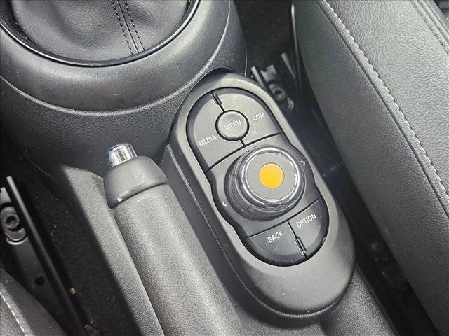 Used 2022 MINI Cooper S image 22