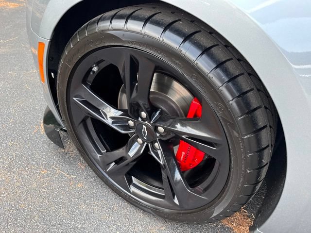 Used 2023 Chevrolet Camaro SS RWD image 28