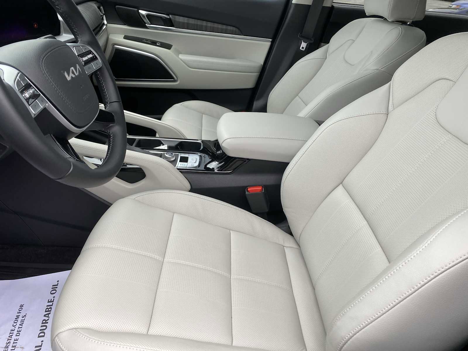 Used 2025 Kia Telluride EX w/ EX Captain's Chair Package FWD image 25