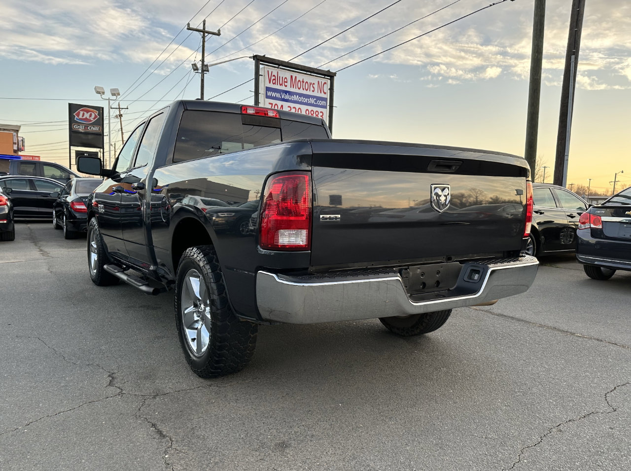 Used 2016 RAM 1500 Classic SLT image 4