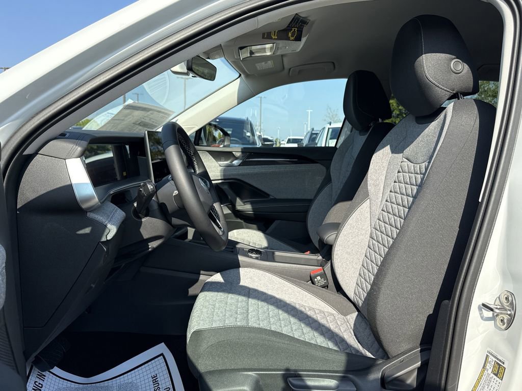 New 2025 Volkswagen Tiguan S image 11