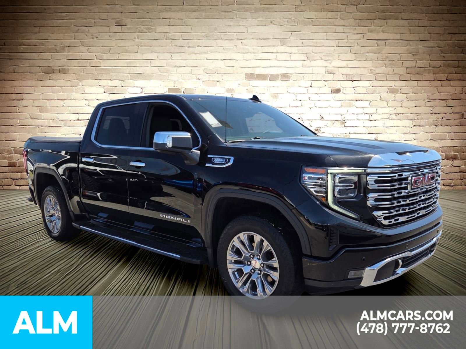 Used 2024 GMC Sierra 1500 Denali w/ Technology Package AWD/4WD image 16