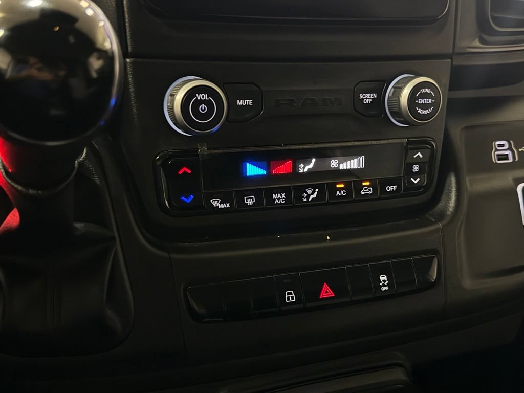 Used 2026 RAM ProMaster 2500 w/ Convenience Group FWD image 19