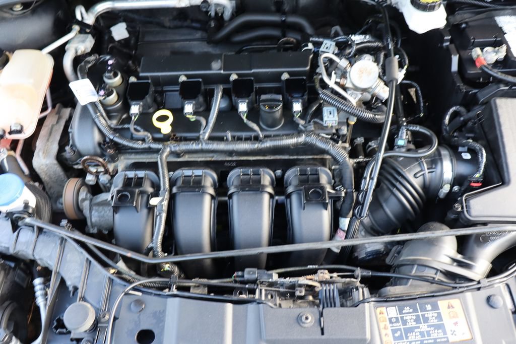 Used 2018 Ford Focus Titanium FWD image 37