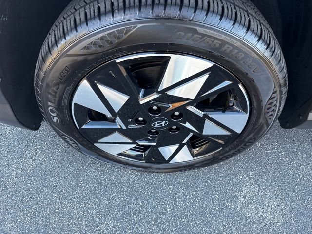 Certified 2024 Hyundai Kona SEL w/ Convenience Package image 38