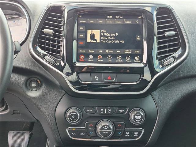 Used 2019 Jeep Cherokee Limited FWD image 14