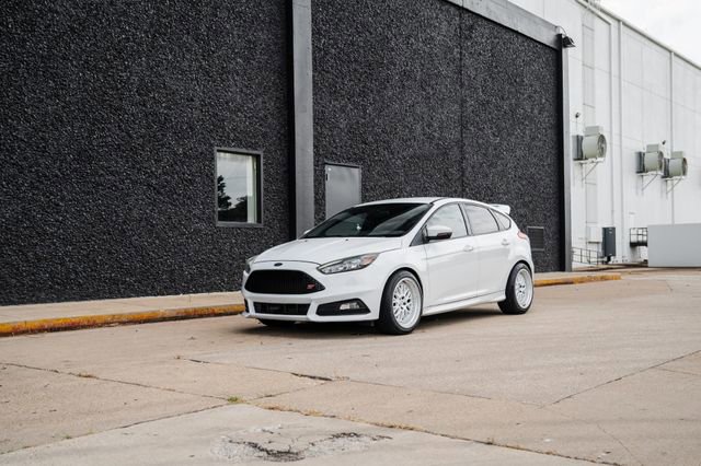 Used 2016 Ford Focus ST image 53