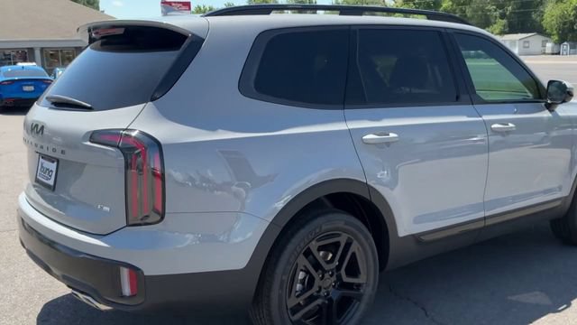 Certified 2025 Kia Telluride SX Prestige X-Line AWD/4WD image 7