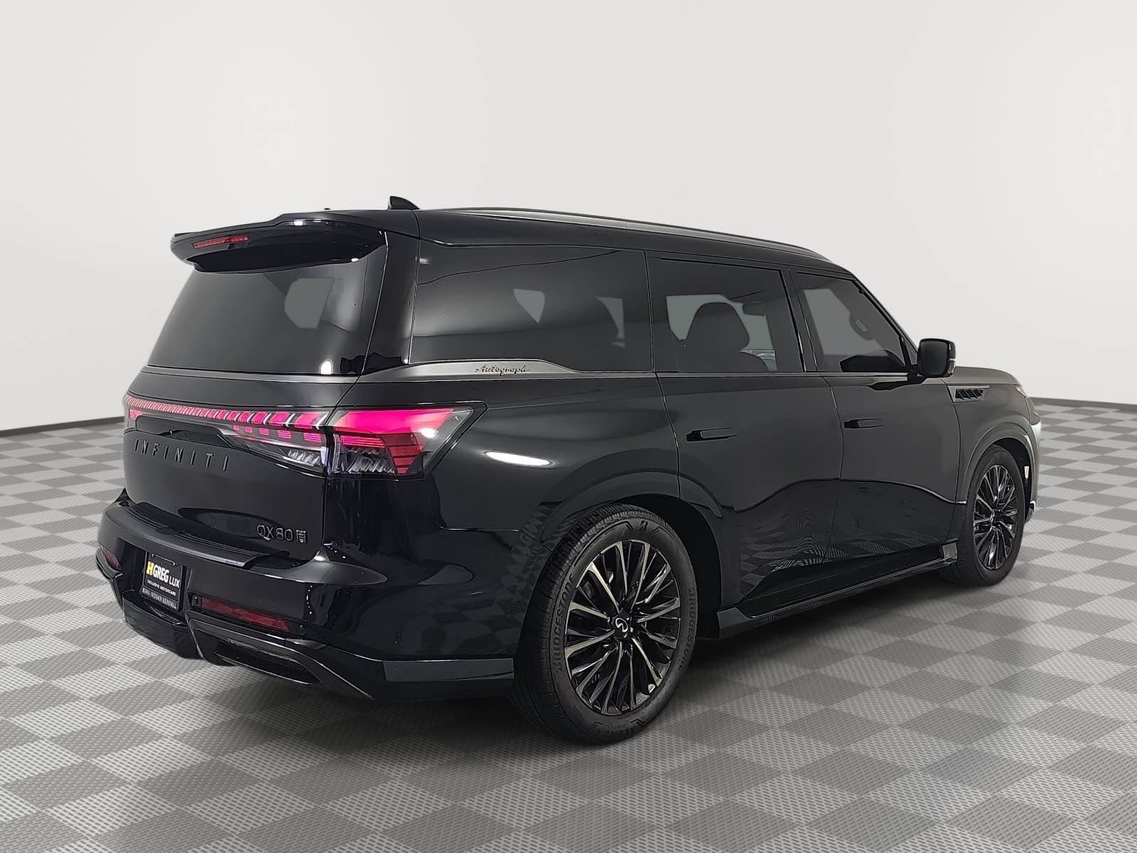 Used 2025 INFINITI QX80 Autograph AWD/4WD image 8