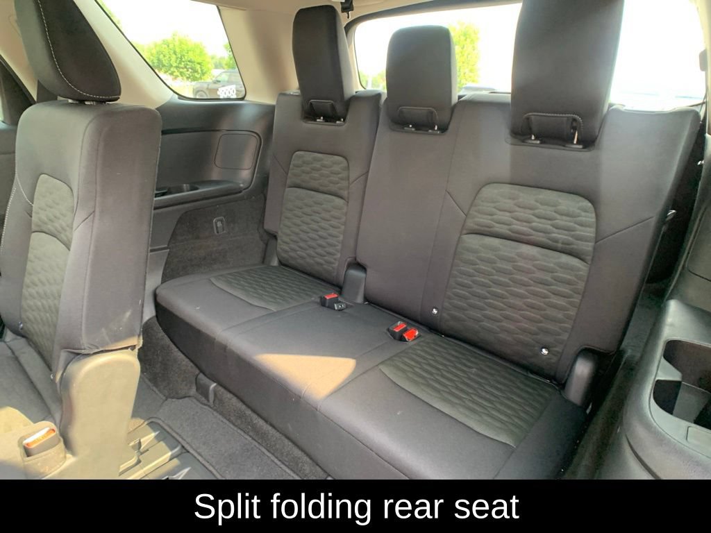 Used 2024 Nissan Pathfinder SV AWD/4WD image 26