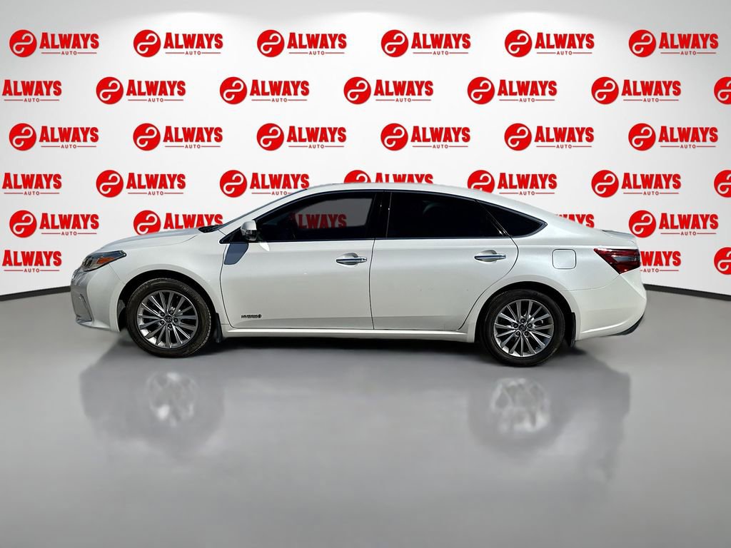 Used 2018 Toyota Avalon Limited image 10
