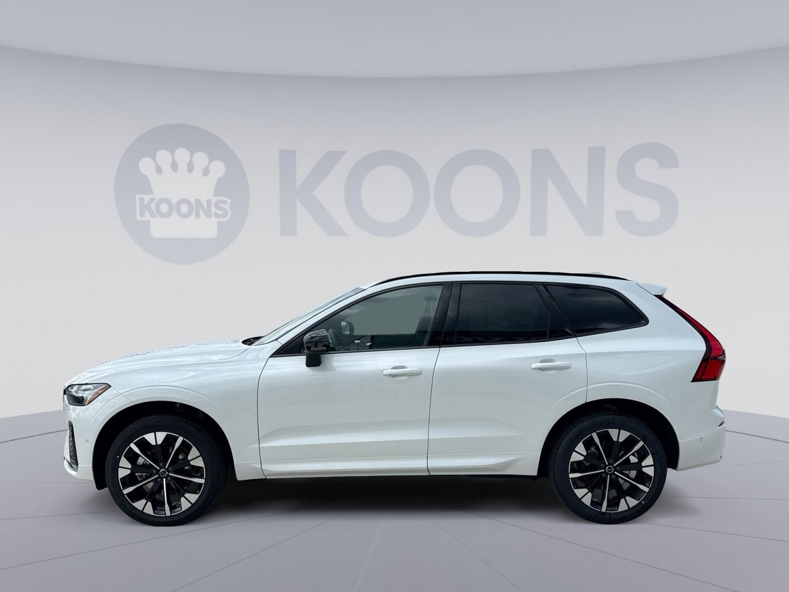 New 2026 Volvo XC60 B5 Plus w/ Protection Package Premier AWD/4WD image 2