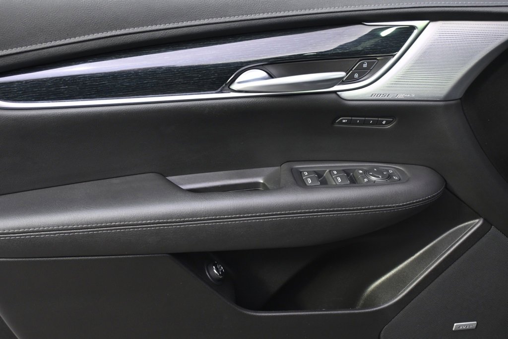 Certified 2025 Cadillac XT5 Premium Luxury image 22
