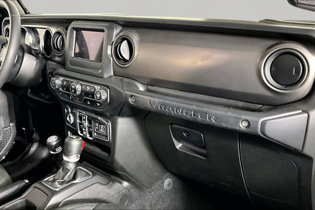 Used 2023 Jeep Wrangler Unlimited AWD/4WD image 23