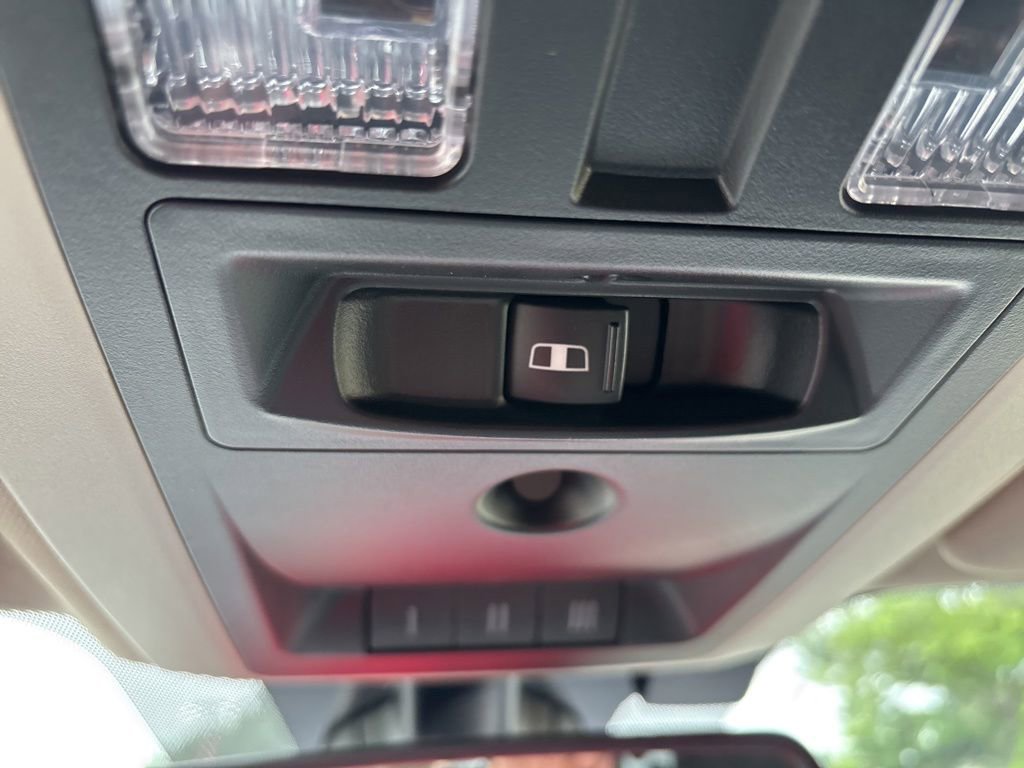 Used 2018 RAM 1500 Laramie w/ Convenience Group AWD/4WD image 33