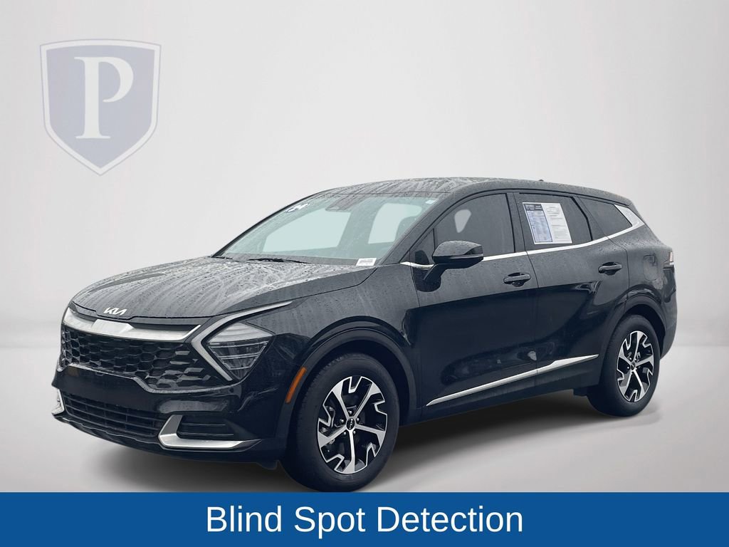 Used 2024 Kia Sportage EX image 4