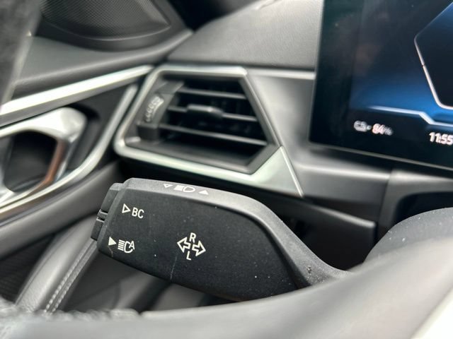 Used 2023 BMW i4 eDrive40 RWD image 25