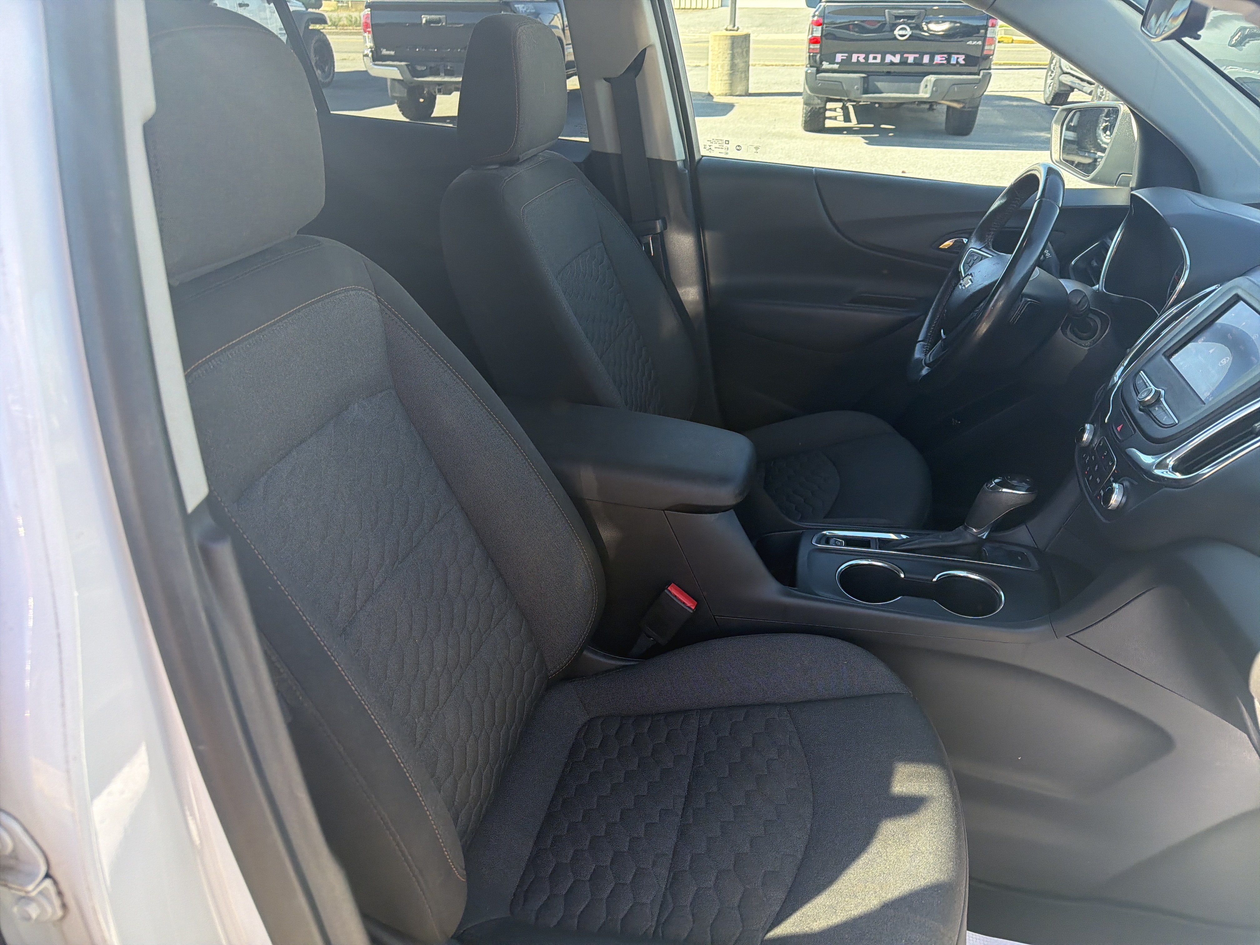 Used 2020 Chevrolet Equinox LT AWD/4WD image 8