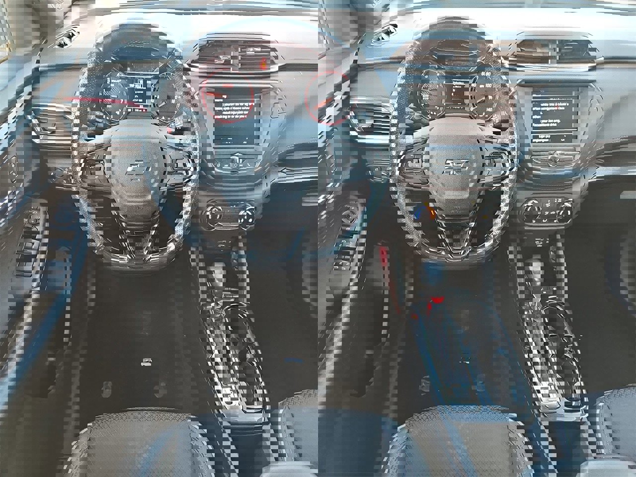 Used 2022 Chevrolet TrailBlazer RS image 16