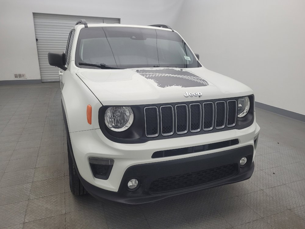 Used 2022 Jeep Renegade Latitude w/ Convenience Group image 14