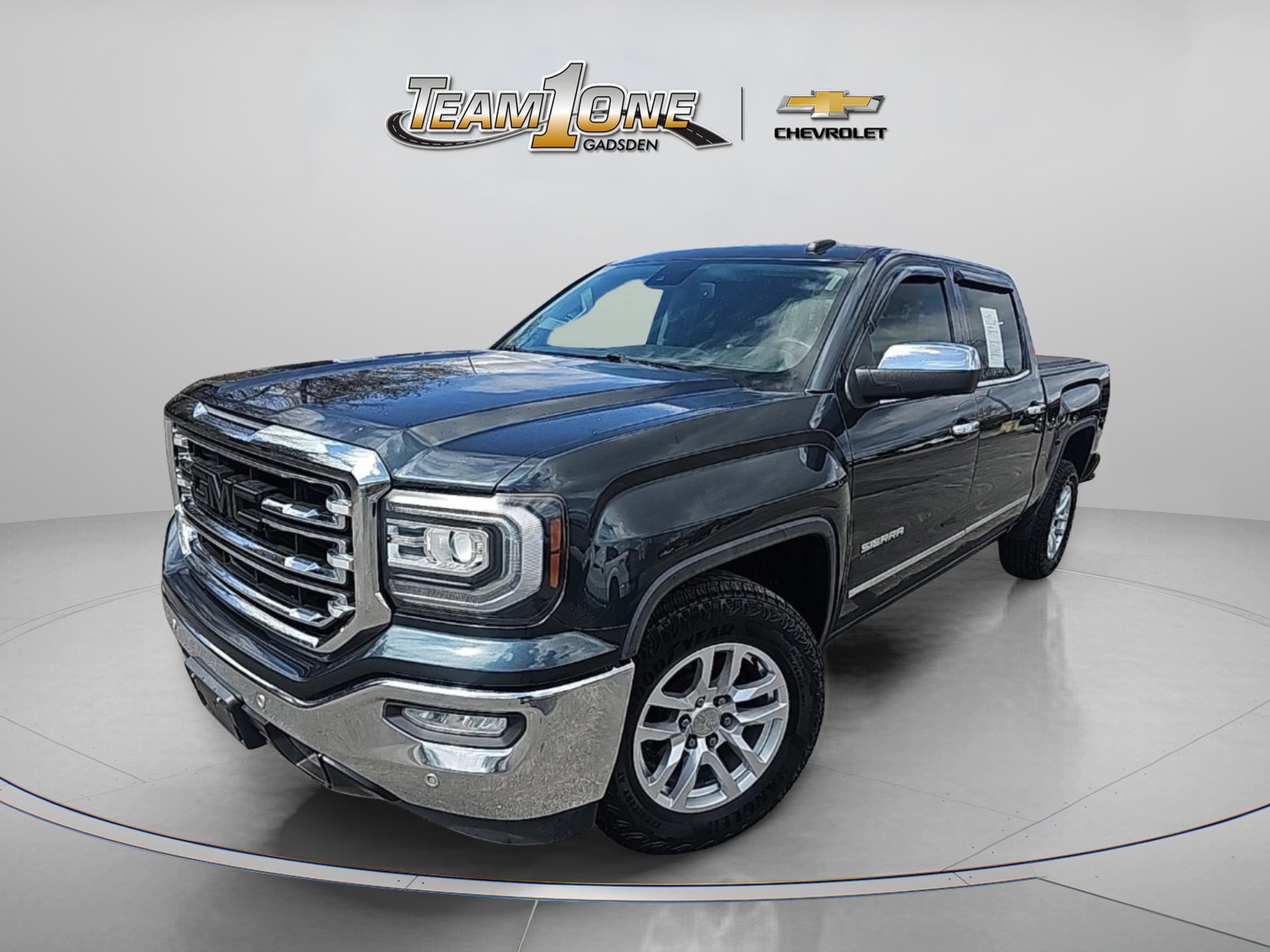 Used 2018 GMC Sierra 1500 SLT w/ Enhanced Driver Alert Package image 4