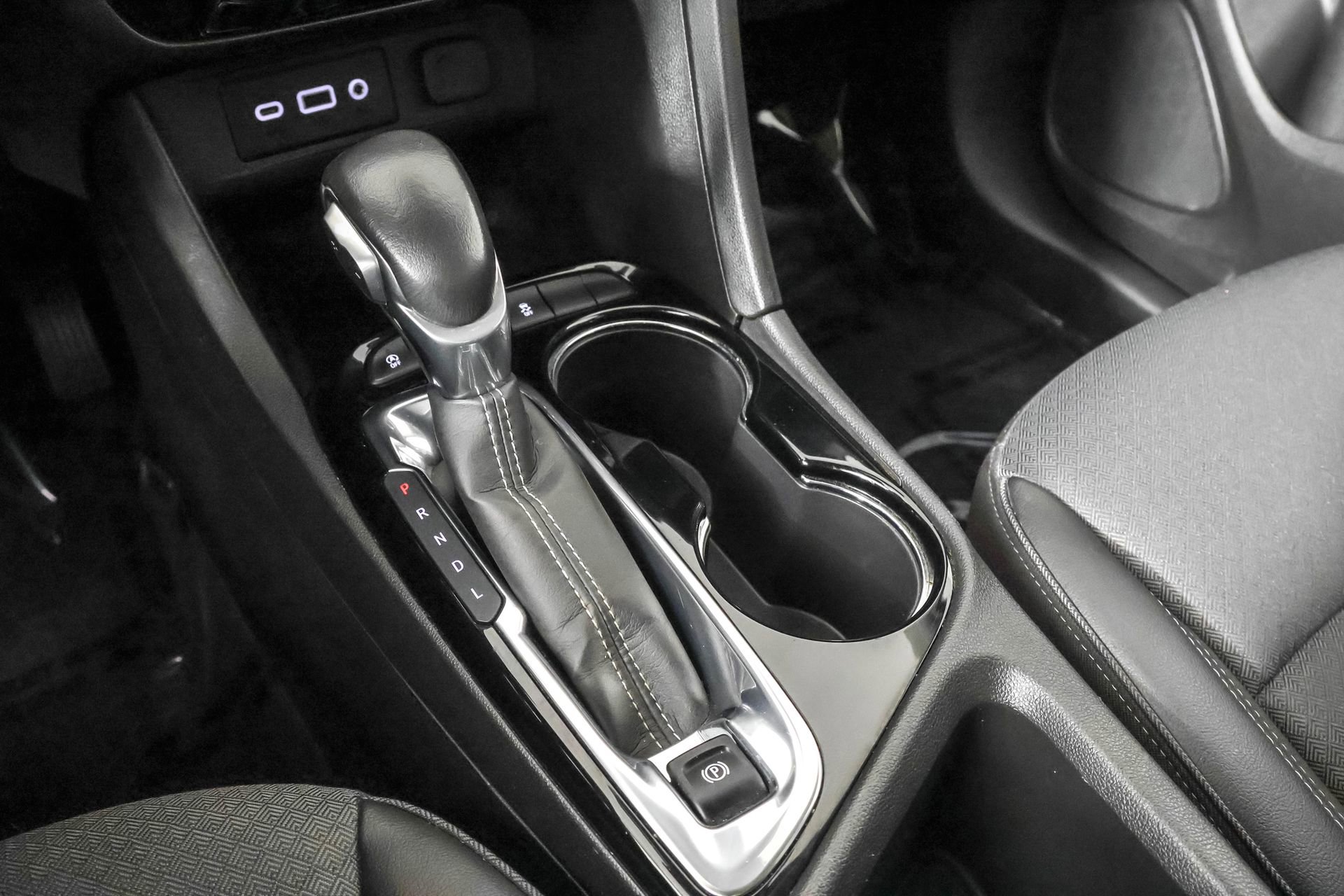 Used 2023 Buick Encore GX Select w/ Safety Package II AWD/4WD image 30