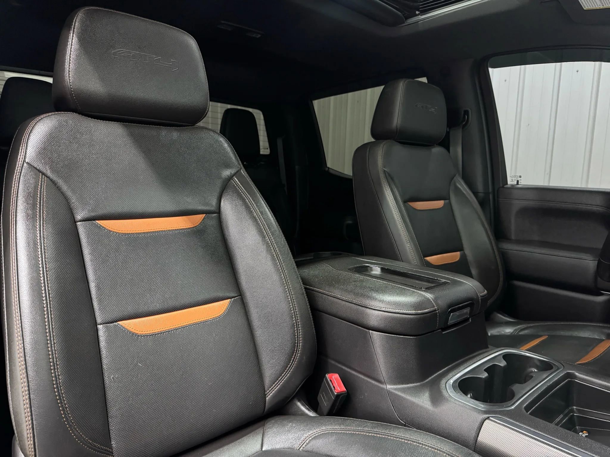 Used 2019 GMC Sierra 1500 AT4 w/ AT4 Premium Package image 16