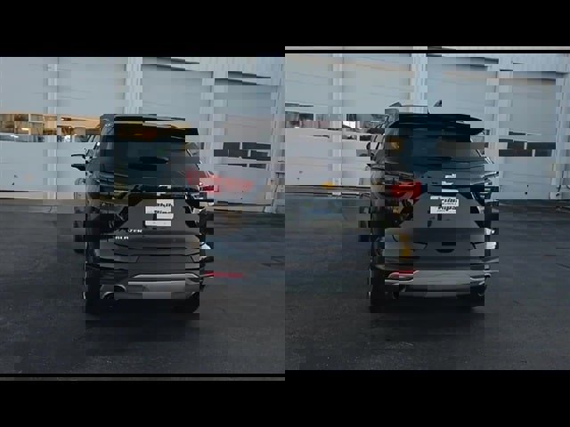 Certified 2023 Chevrolet Blazer LT w/ Convenience Package image 7