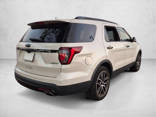 Used 2016 Ford Explorer Sport w/ Equipment Group 401A AWD/4WD image 4