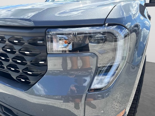 New 2026 Ford Maverick Lariat w/ 4K Tow Package AWD/4WD image 10