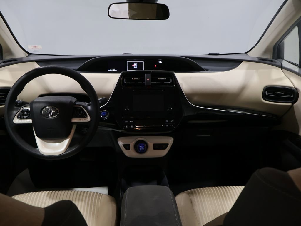 Used 2017 Toyota Prius Two image 15
