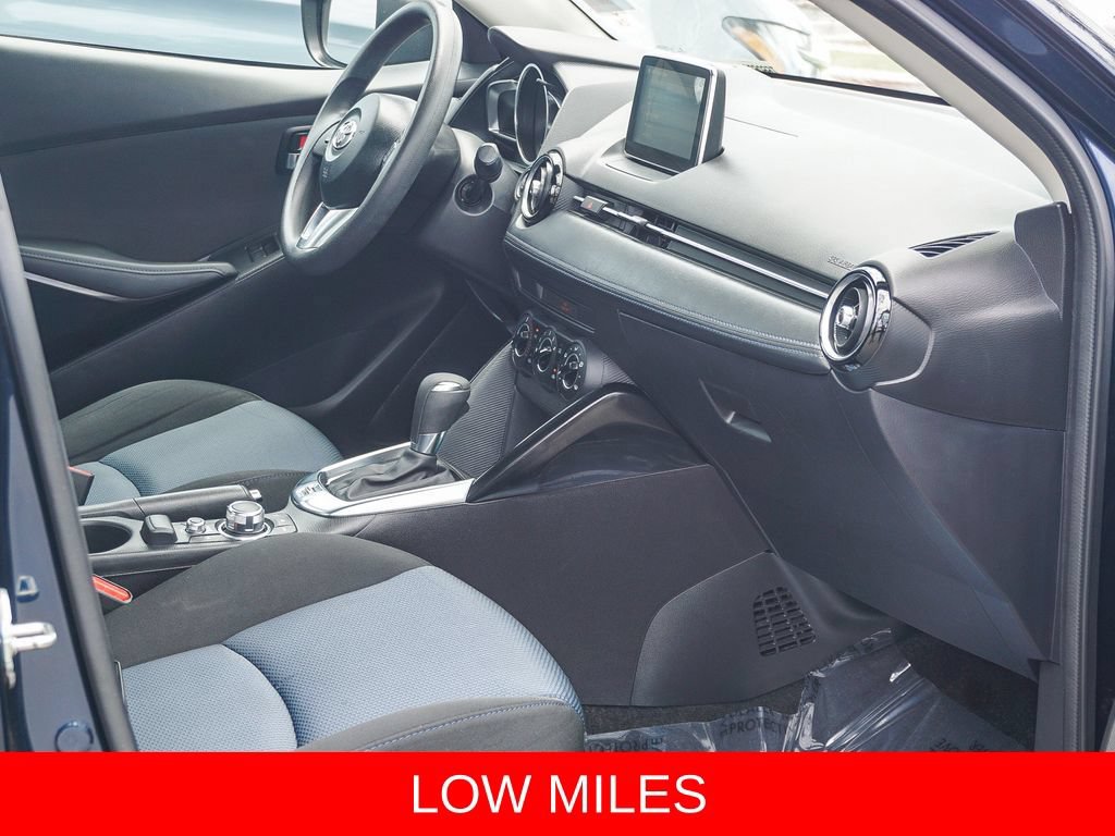 Used 2018 Toyota Yaris iA FWD image 12