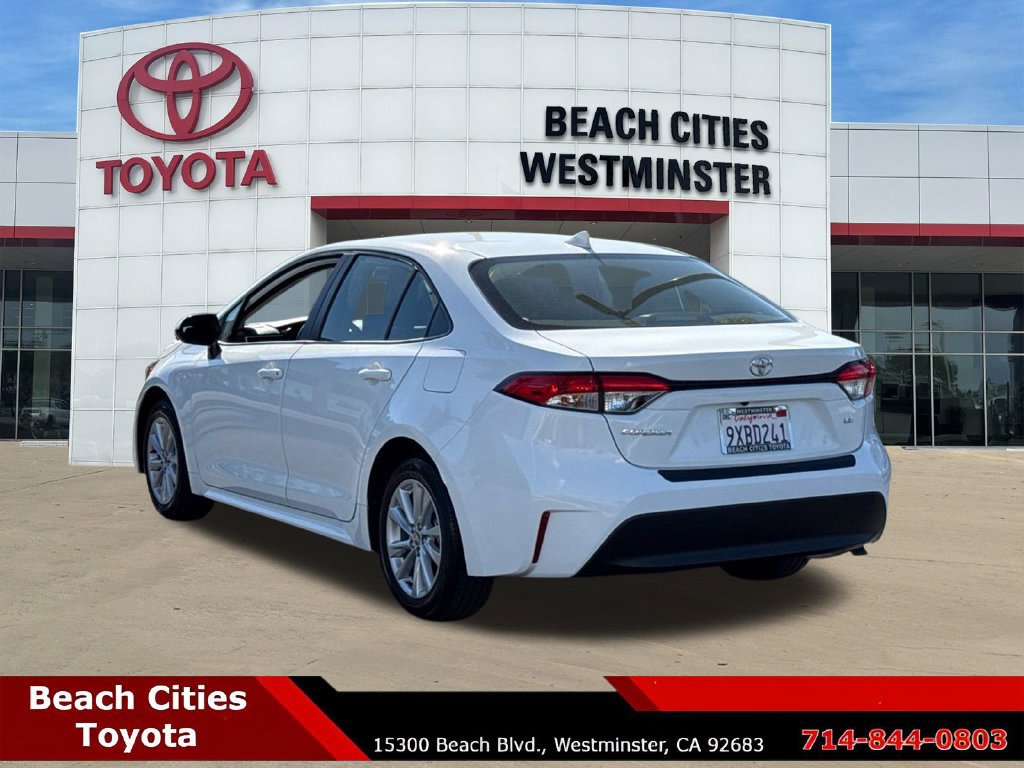 Certified 2026 Toyota Corolla LE w/ LE Premium Package FWD image 8