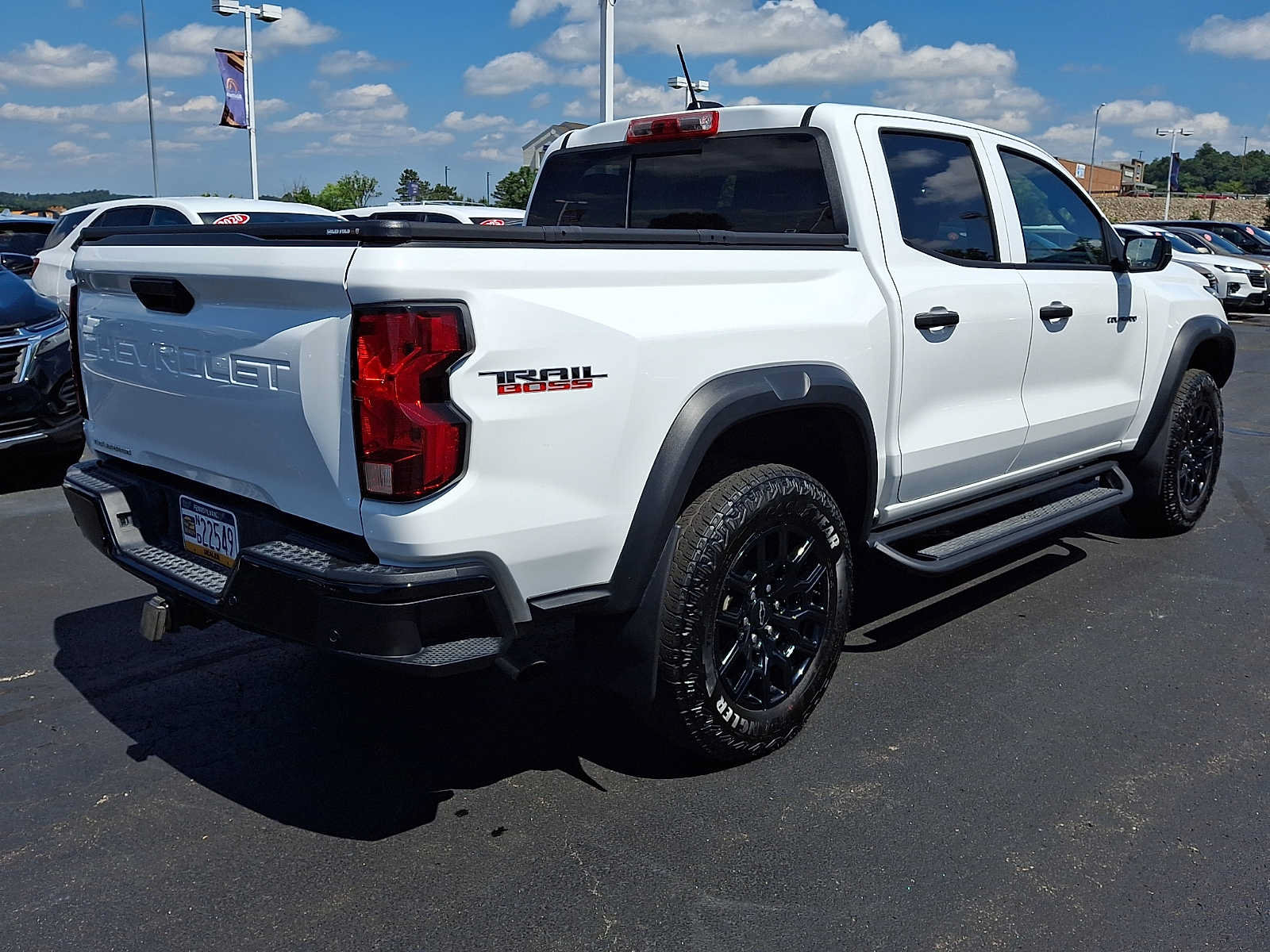 Used 2024 Chevrolet Colorado Trail Boss w/ Advanced Trailering Package AWD/4WD image 6