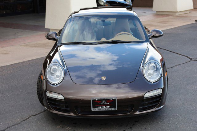 Used 2011 Porsche 911 Carrera 4S image 9