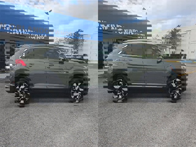 New 2026 Volkswagen Atlas Cross Sport SEL image 2