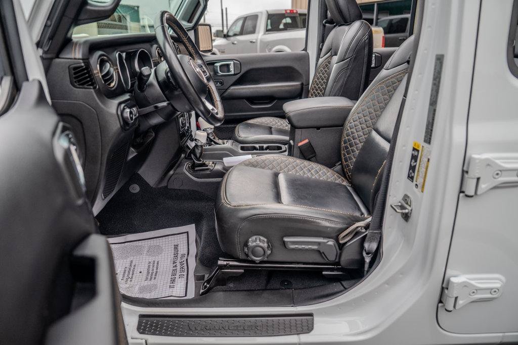 Used 2022 Jeep Wrangler Unlimited Sahara AWD/4WD image 12