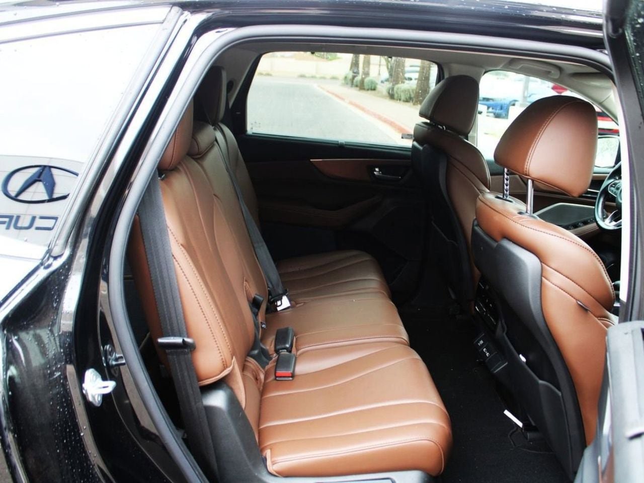 Used 2023 Acura MDX FWD w/ Technology Package image 13