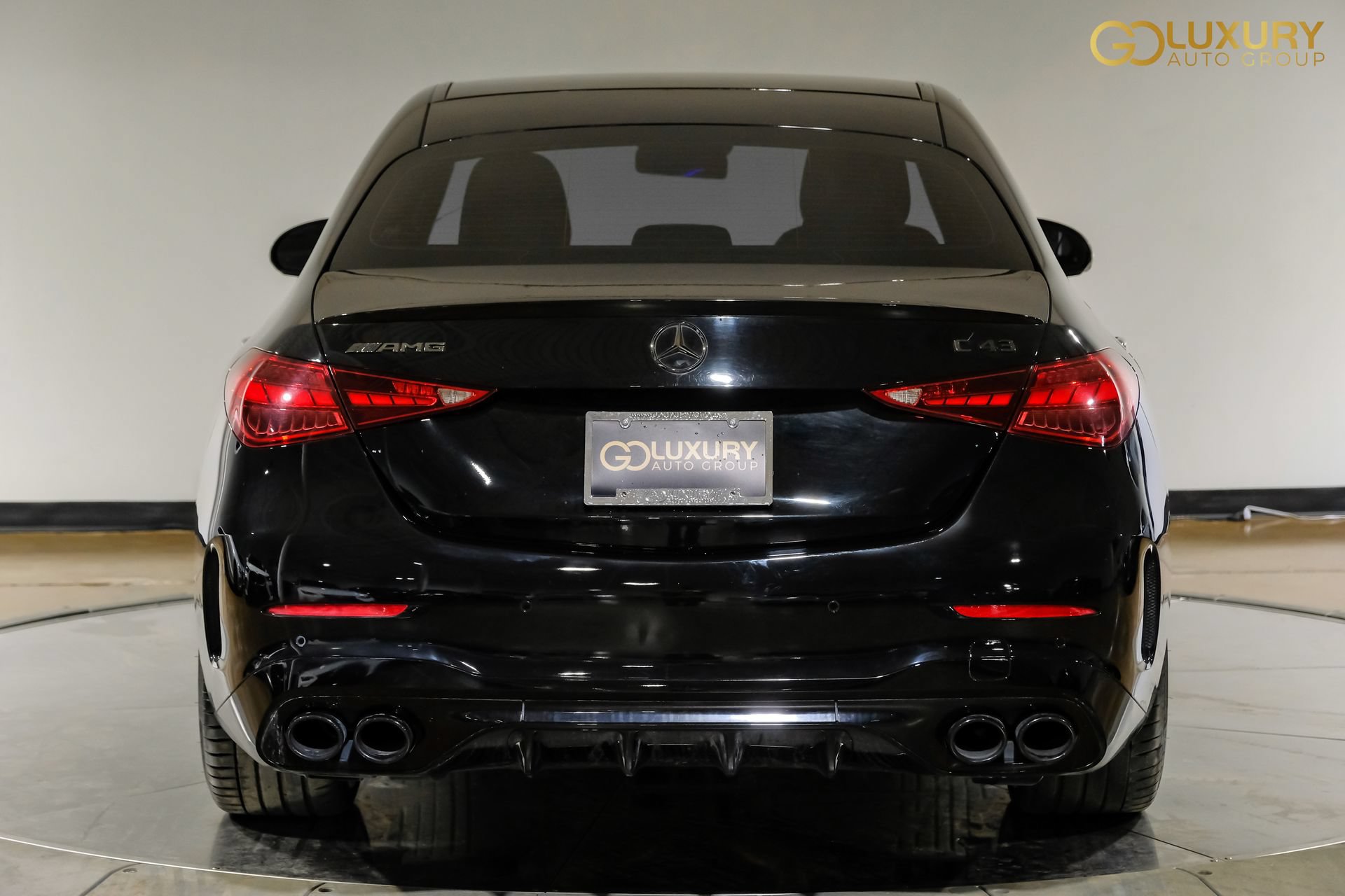 Used 2024 Mercedes-Benz C 43 AMG 4MATIC Sedan w/ AMG Dynamic Plus Package image 11