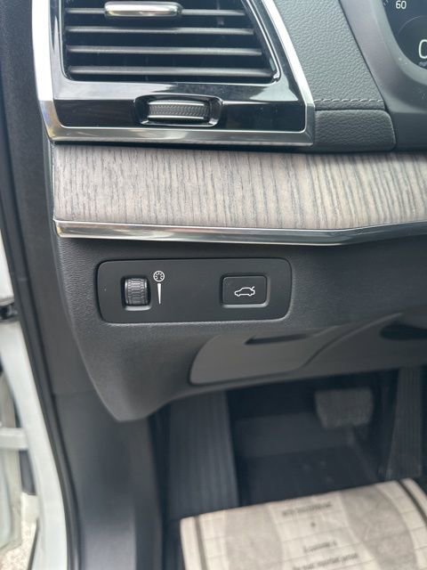 Used 2022 Volvo XC90 T6 Inscription w/ Advanced Package image 24