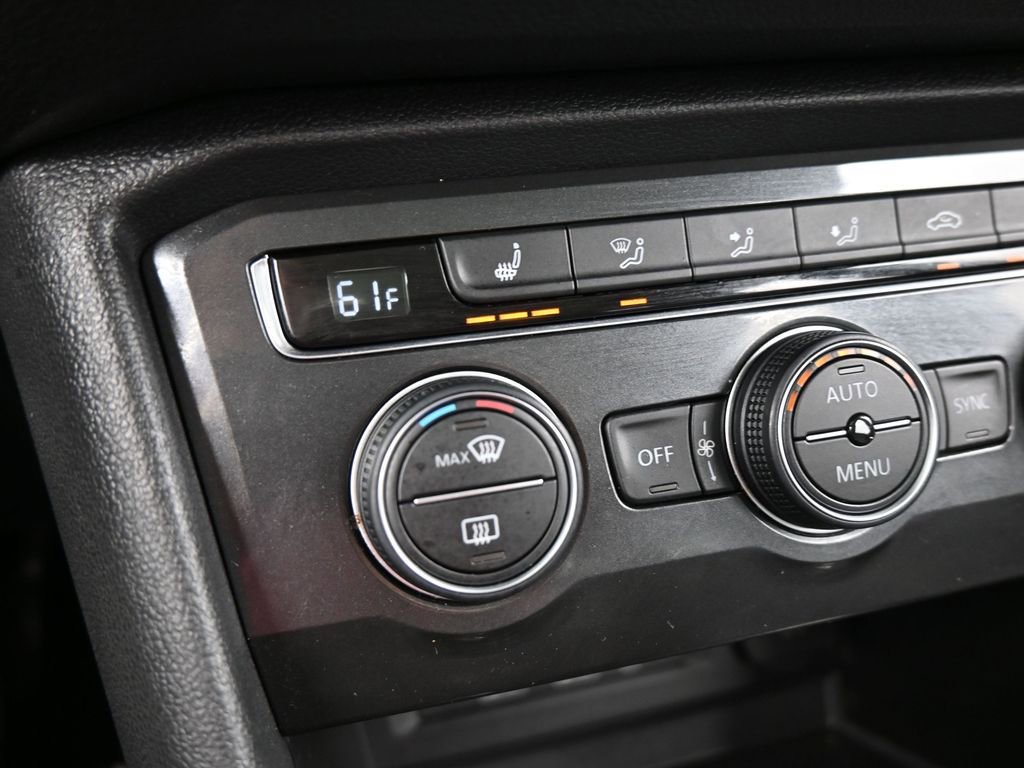Used 2019 Volkswagen Tiguan SEL image 26