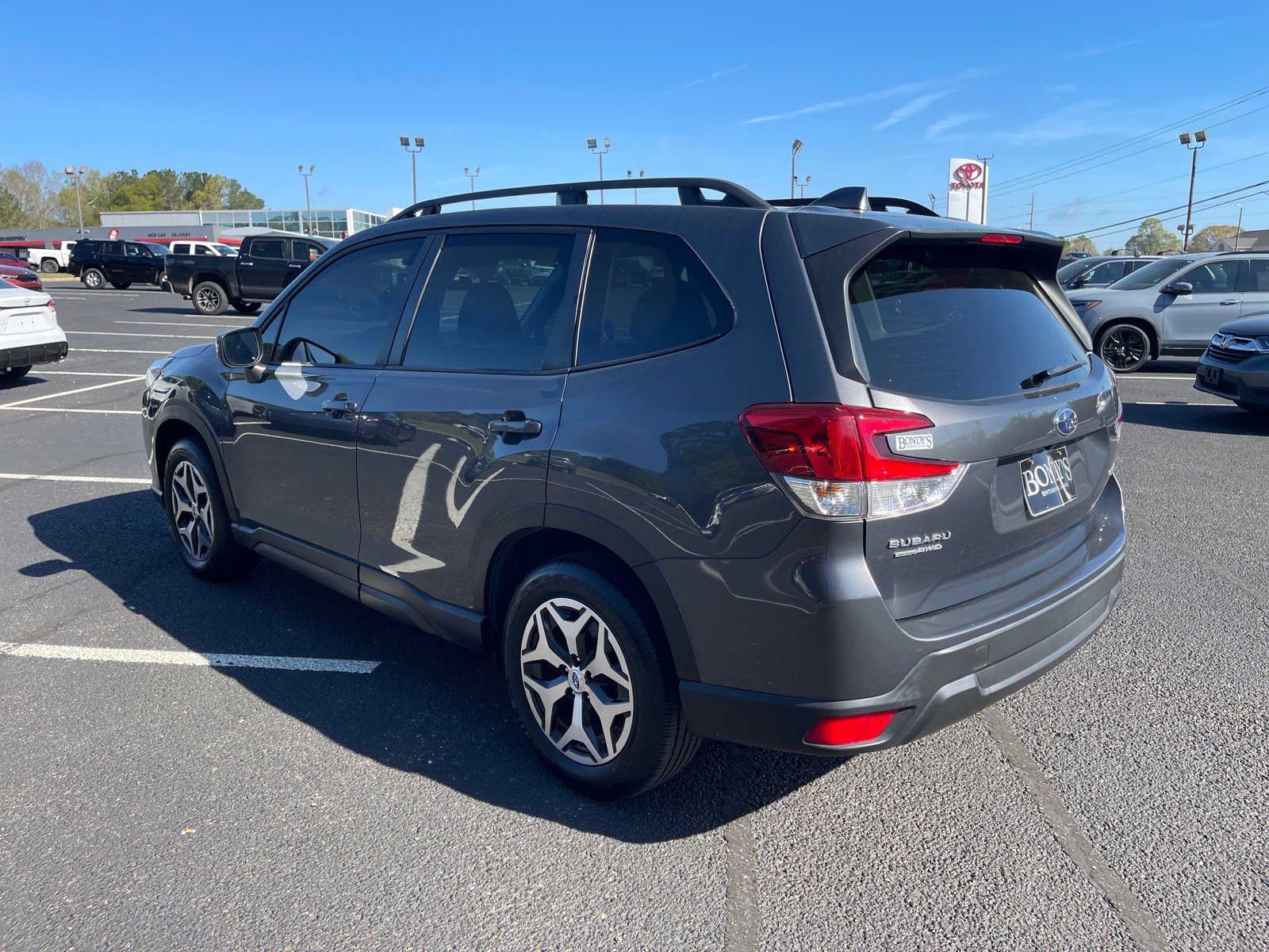 Used 2023 Subaru Forester Premium image 14