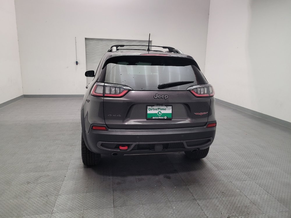 Used 2021 Jeep Cherokee Trailhawk w/ Technology Group AWD/4WD image 6