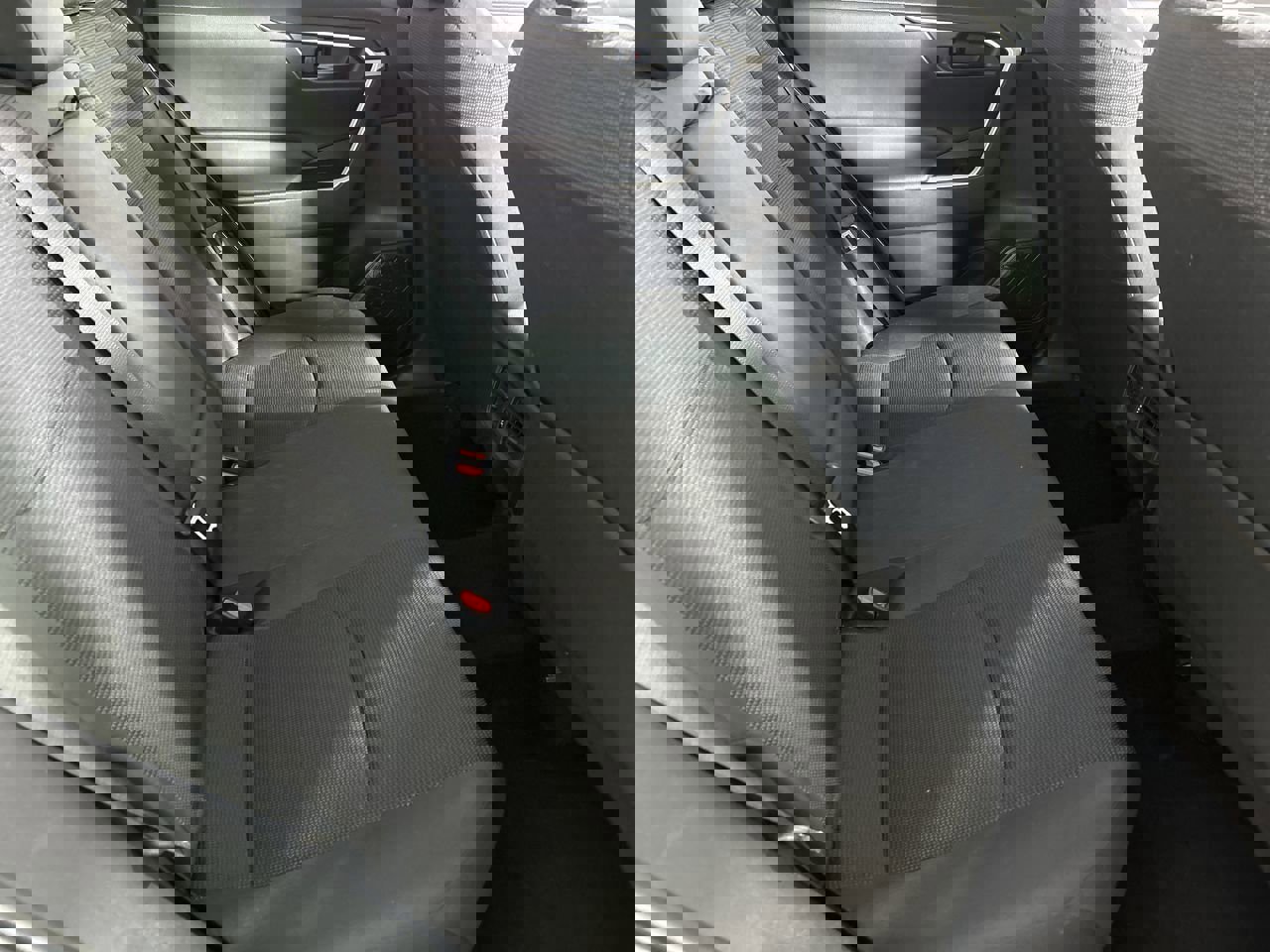 Used 2024 Toyota RAV4 LE image 24